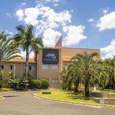 Gandini Hotel Itu Exterior foto
